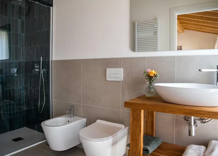 Corte Torchio Bed and Breakfast Roe